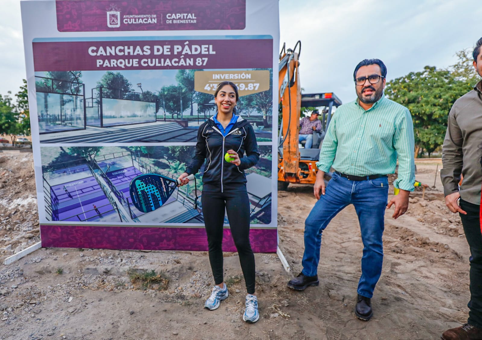 Juan de Dios Gámez da banderazo de inicio a canchas de pádel en el parque 87 en Culiacán
