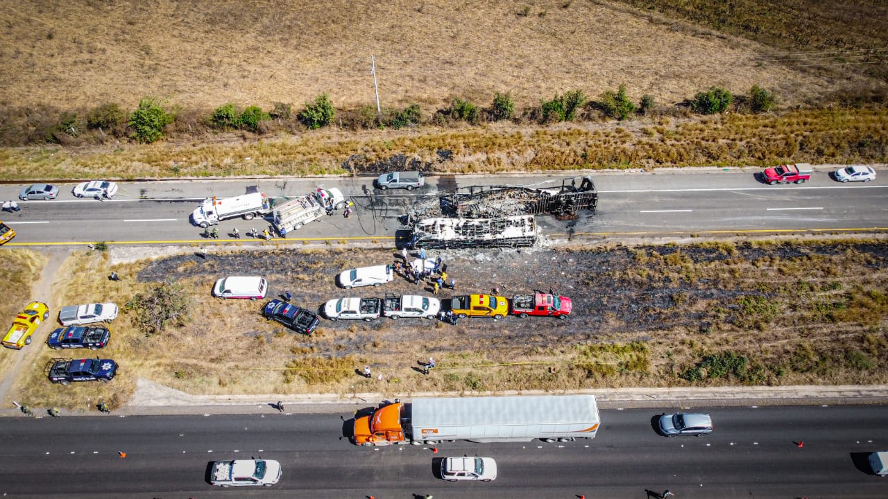 Ignora aseguradora a familiares y sobrevivientes del camionazo en Elota, Sinaloa