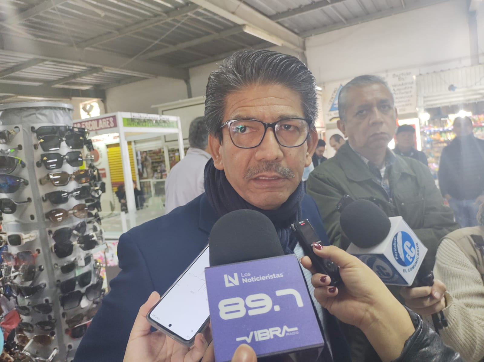 Ya revisa prospectos para suplir a Álvaro González en Desarrollo Económico, informa Martín Ahumada