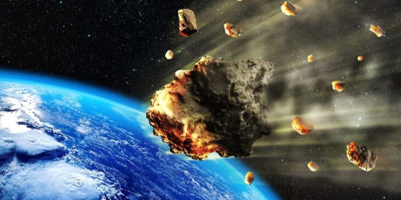 ¡Voltea al cielo! Este viernes, un meteorito del tamaño de un estadio rozará la tierra