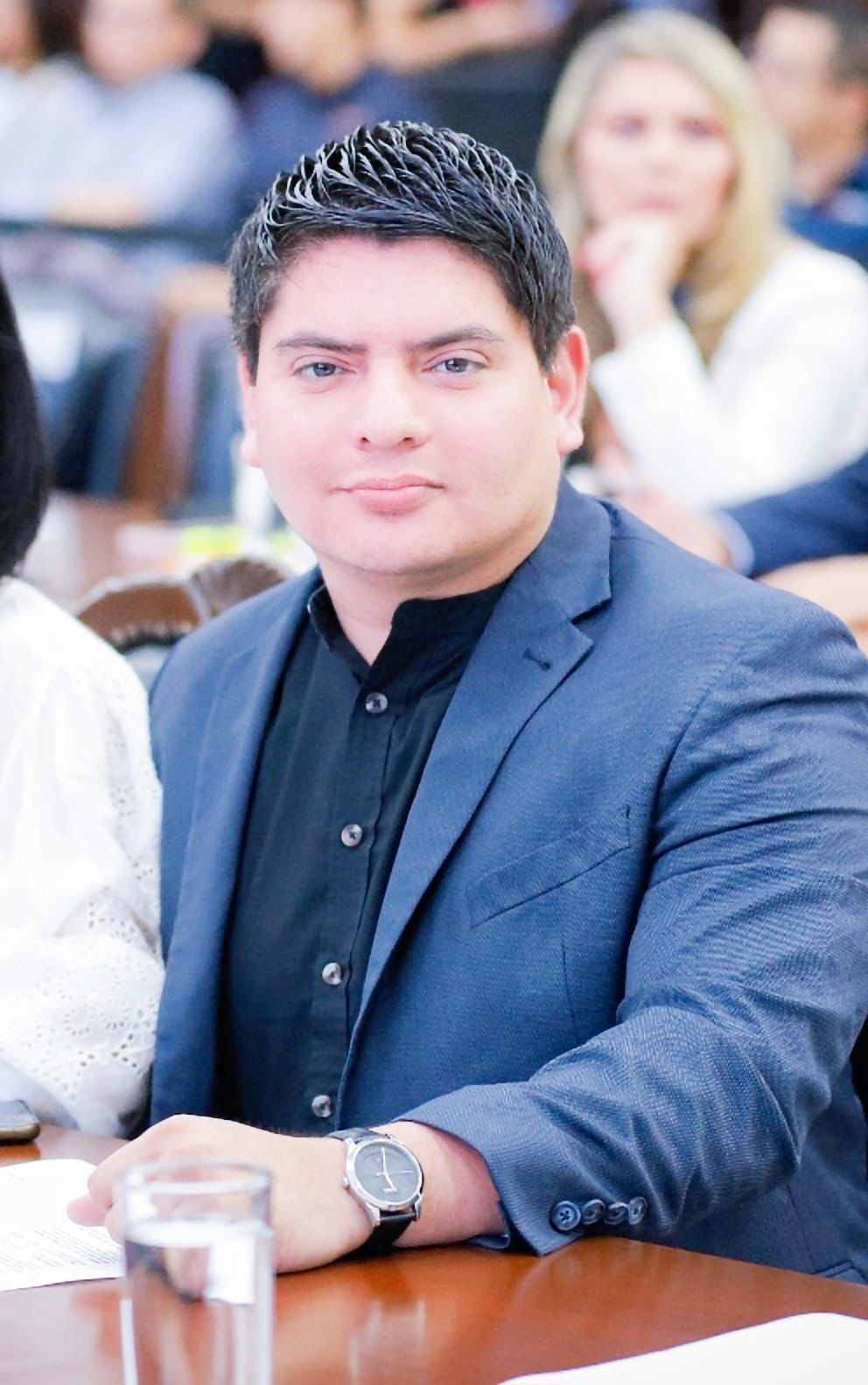 Urge reformar las leyes orgánicas de universidades autónomas, para que no se repita lo de la UAdeO: Pedro Lobo