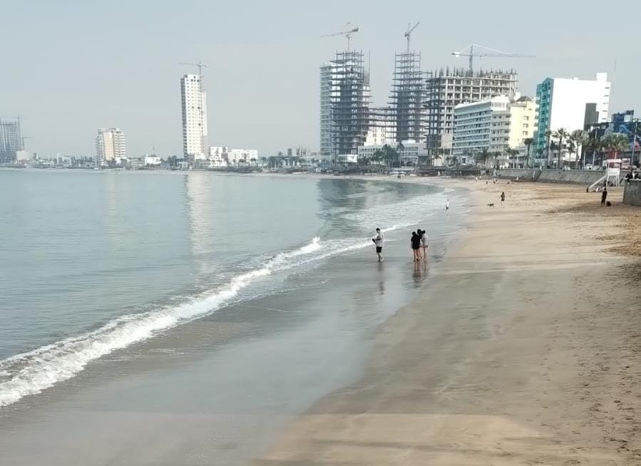 A disfrutar de las playas, invita Policía Acuática de Mazatlán para este domingo
