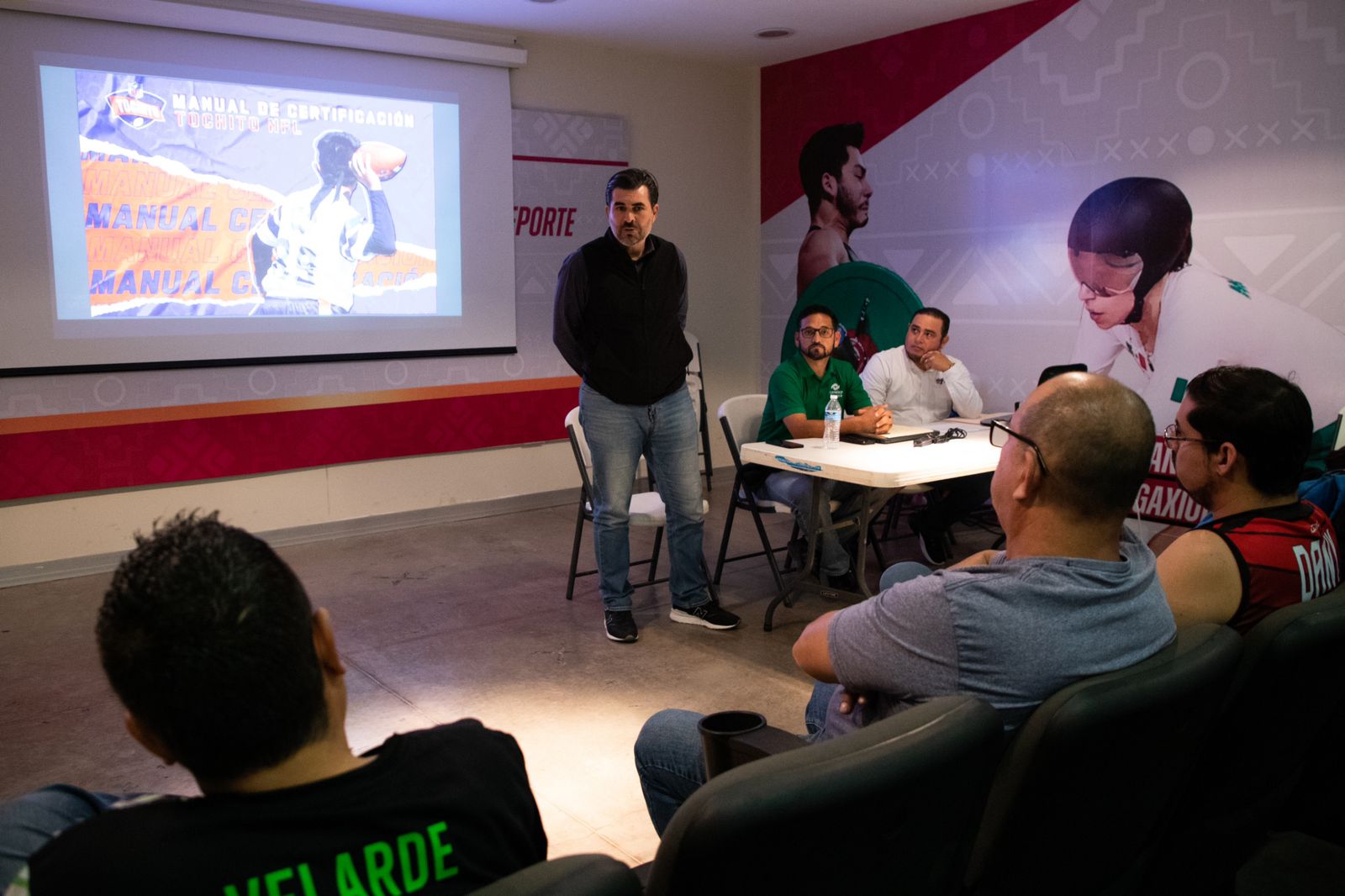 Realizan primera capacitación del programa Tochito NFL en Sinaloa