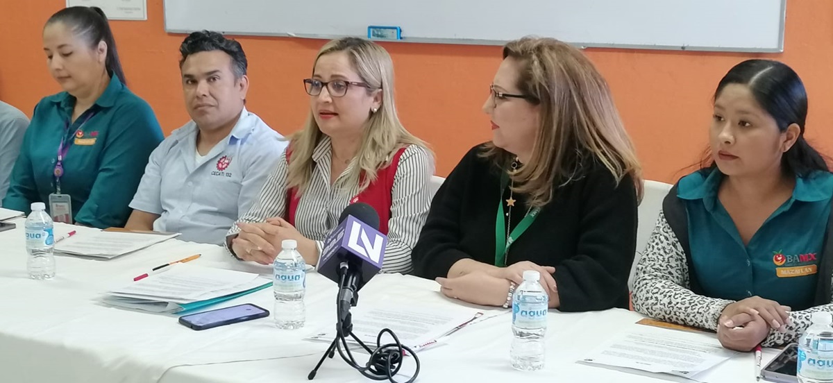 Hacen equipo Banco de Alimentos y Cecati para el autoempleo en Mazatlán