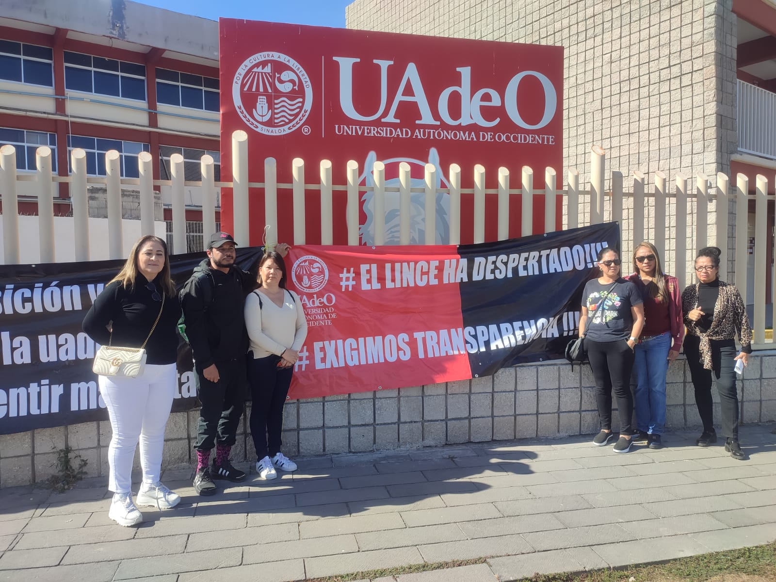 No pierdan tiempo queriendo destituir al rector de UAdeO con avalanchas, acérquense al Congreso: Rocha