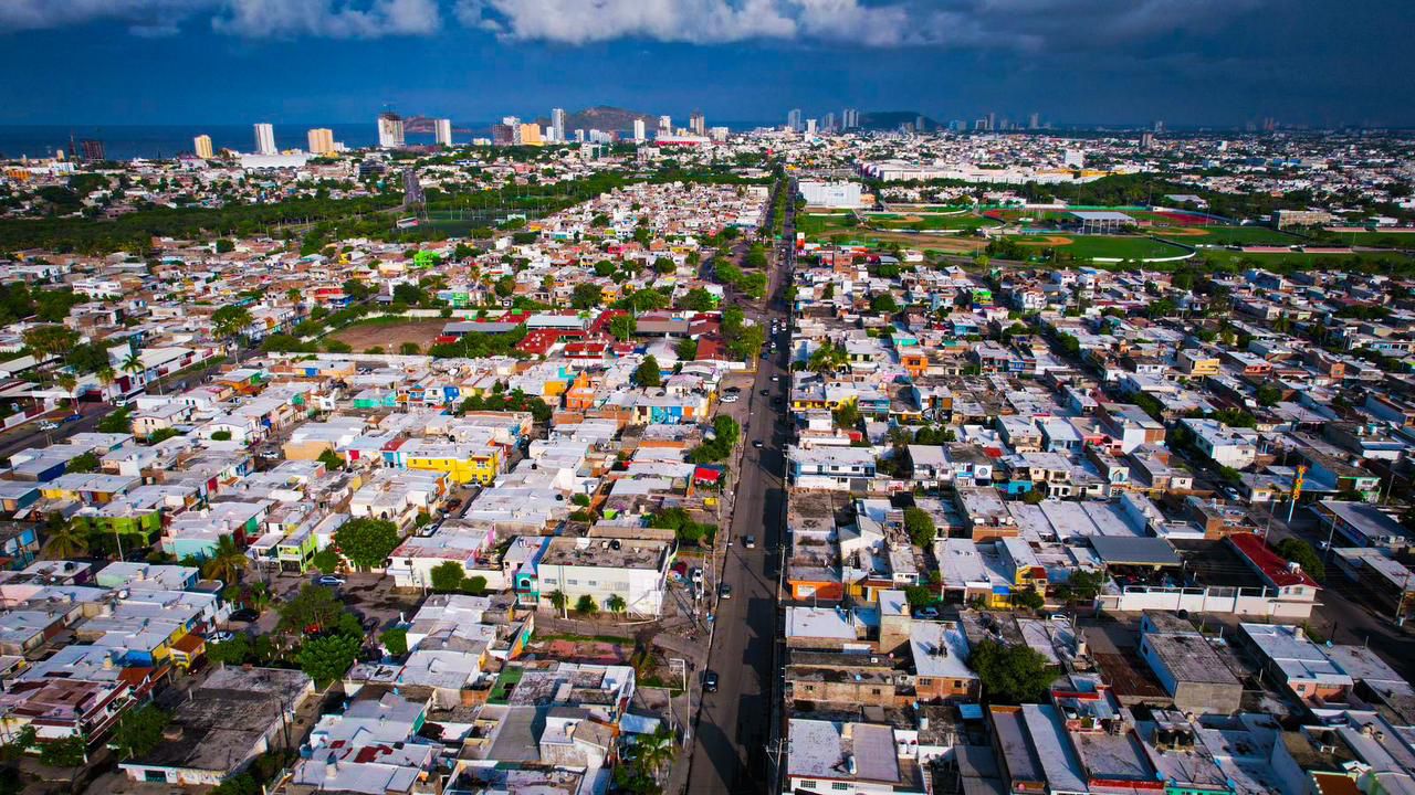 Por tramos será rehabilitada la avenida Insurgentes de Mazatlán para terminar con el tráfico y los baches