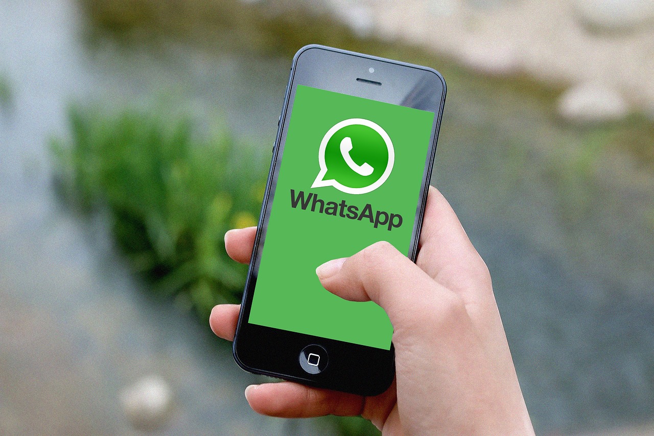 Esta es lista de los celulares que no tendrán la nueva IA de WhatsApp