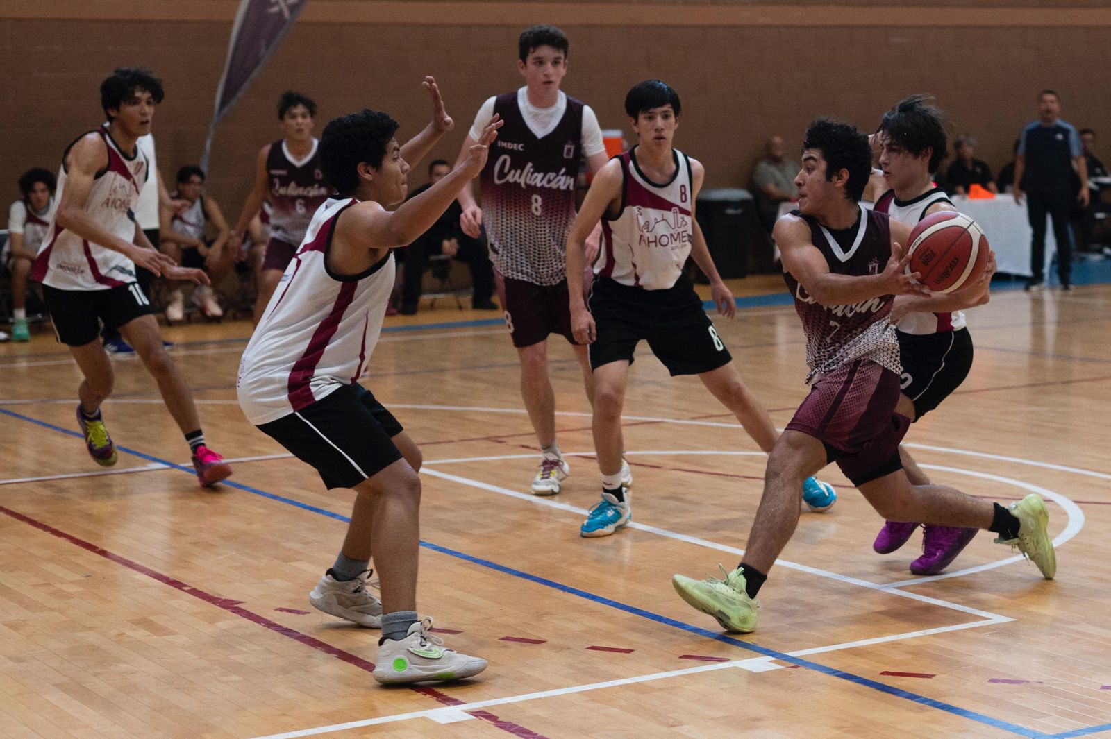 Ahome y Culiacán dominan el estatal de basquetbol varonil rumbo a Nacionales Conade 2024