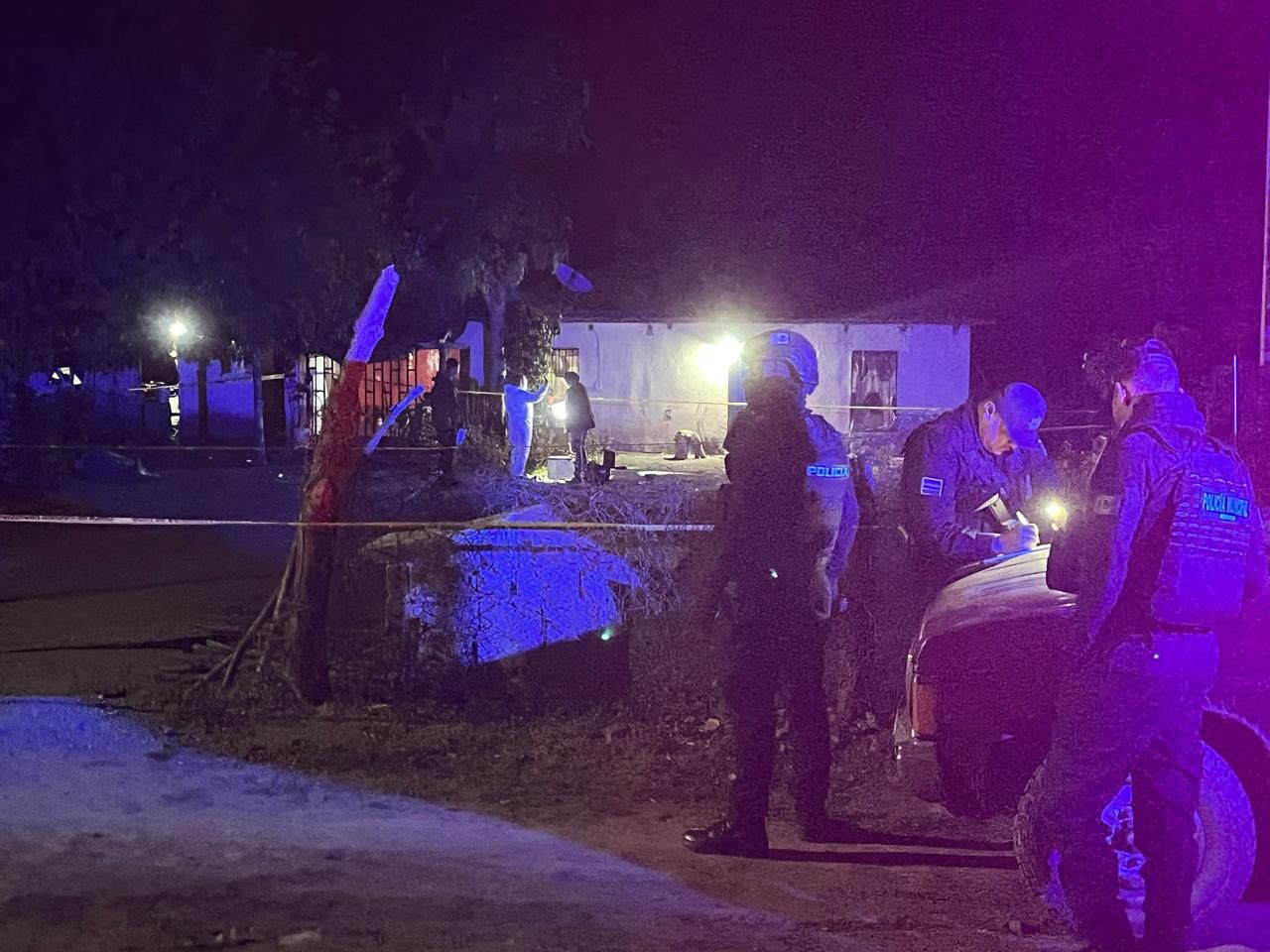 A machetazos asesinan a un doctor en Tabalá, Culiacán