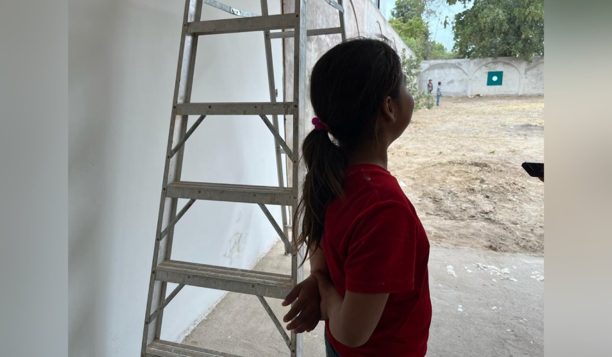 Los que no tienen alternativas: Laura de 12 años, nunca ha ido a la escuela, pero sí al jornal