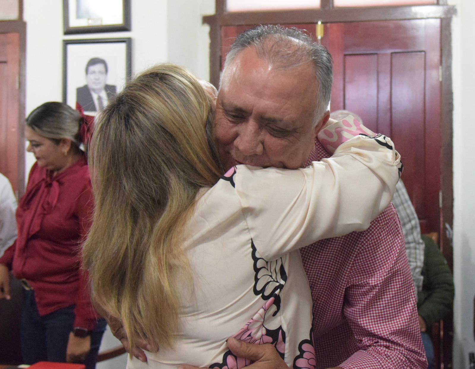 “Muy contento y comprometido con El Fuerte”, expresó Gildardo Leyva al definirlo Morena por la reelección
