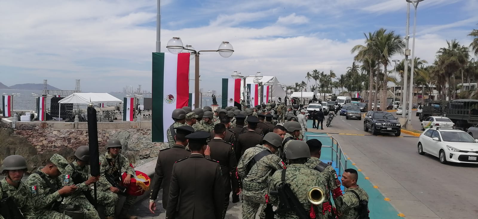 Mañana cerrarán desde temprano el paseo Claussen por llegada de AMLO a Mazatlán