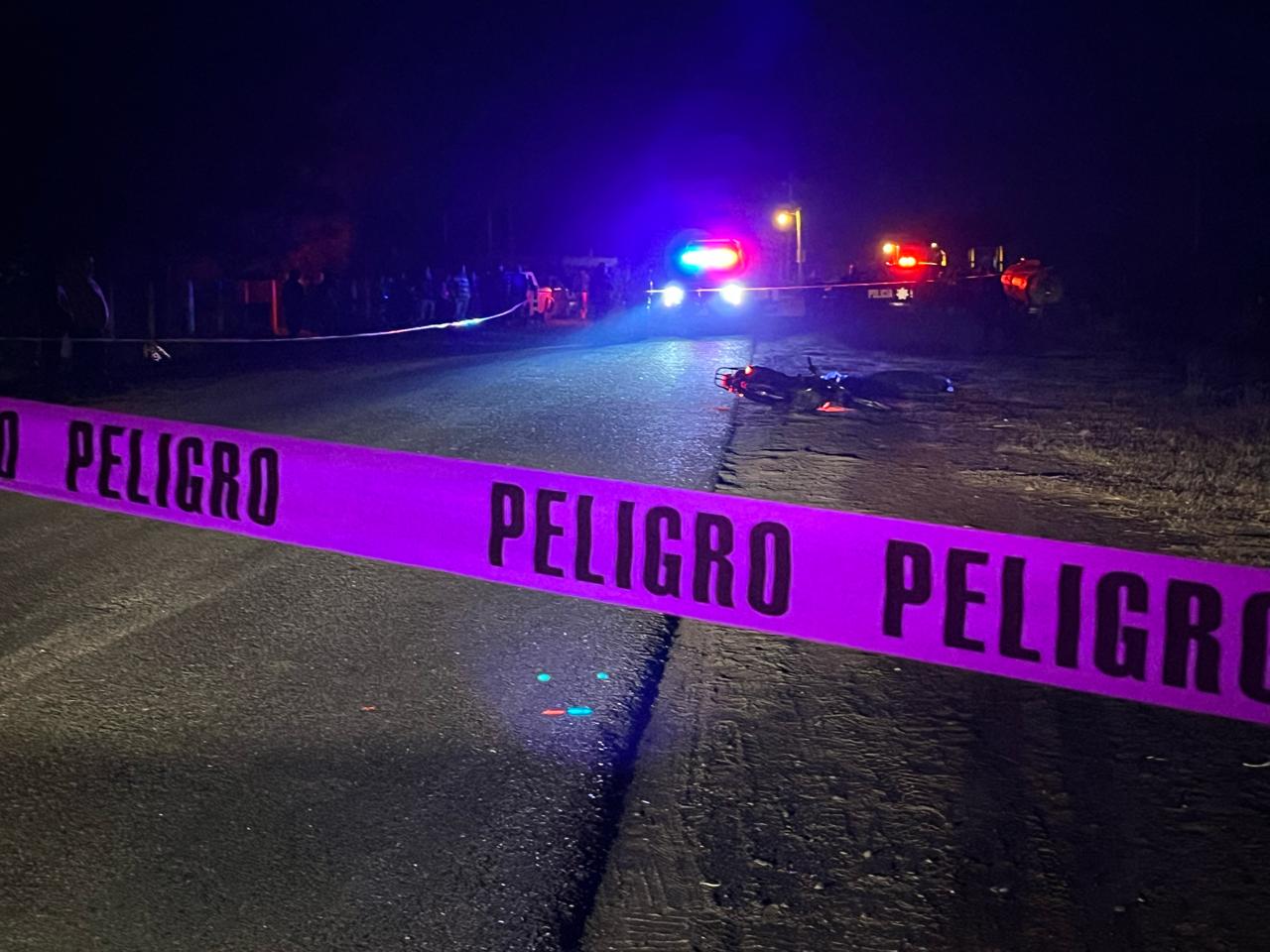Muere joven tras derrapar en su moto en Las Quemazones, Guasave