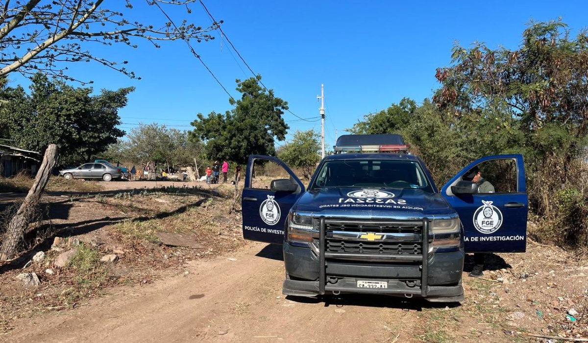 De un balazo en el rostro localizan ejecutado a hombre en La Nueva Divisa, Culiacán