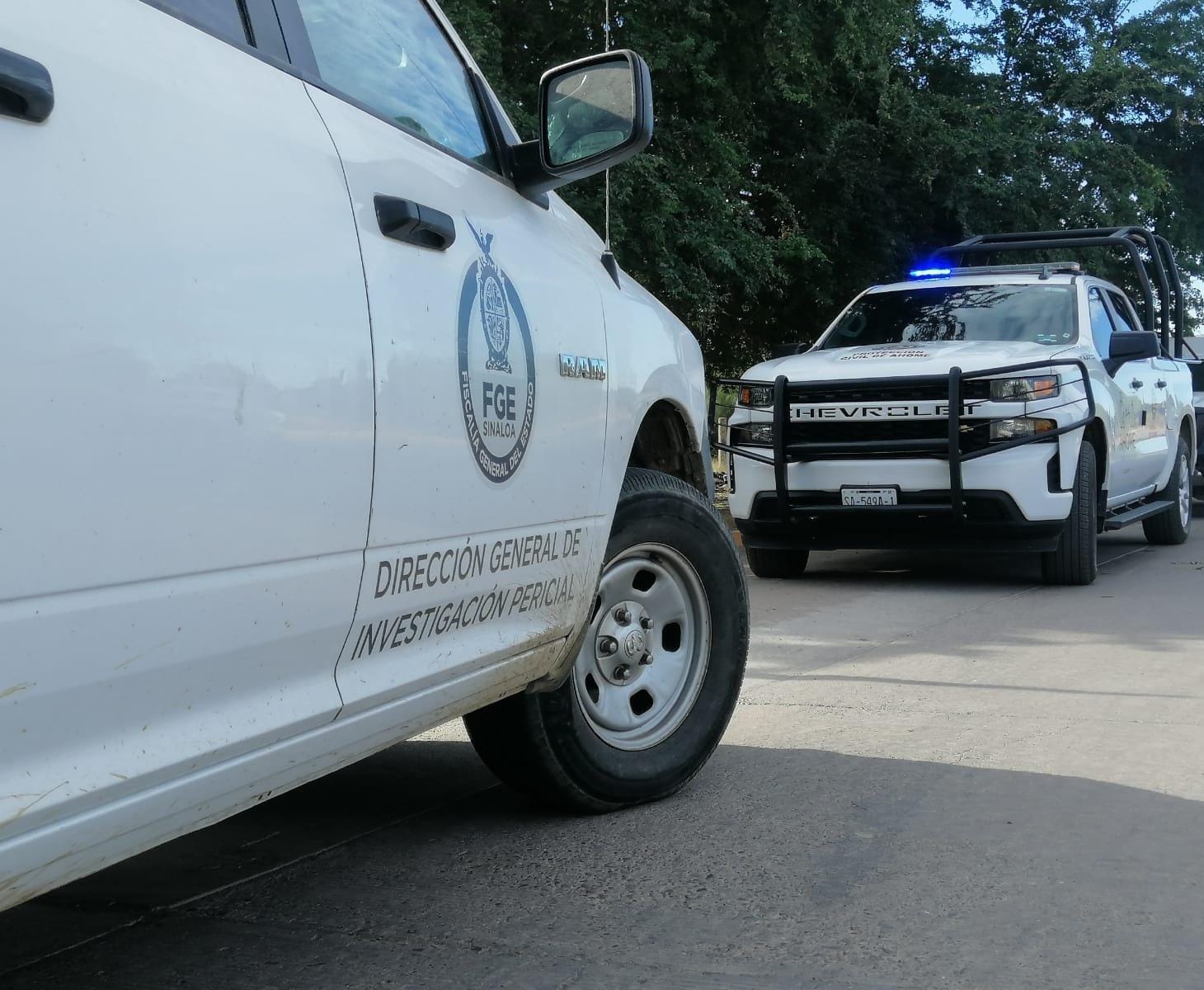 Vecino de la Jaramillo ingresa a una clínica privada de Los Mochis, tras recibir un balazo