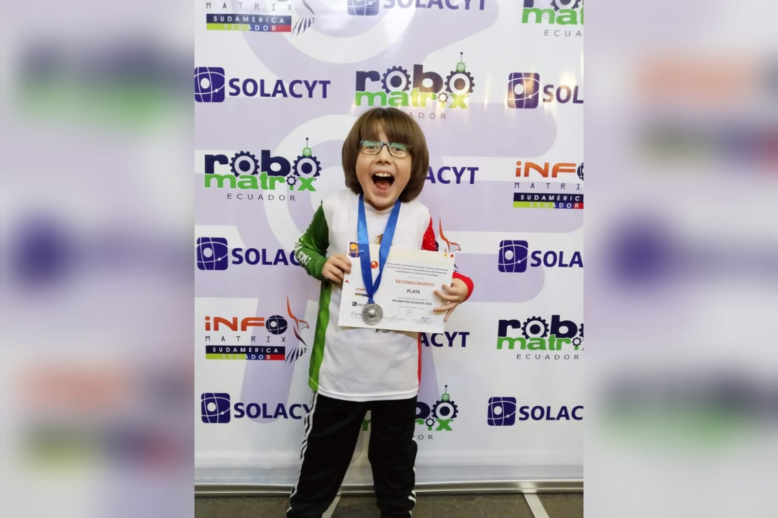 Una buena del fin de semana: Samuel Dice trae medalla de plata para México