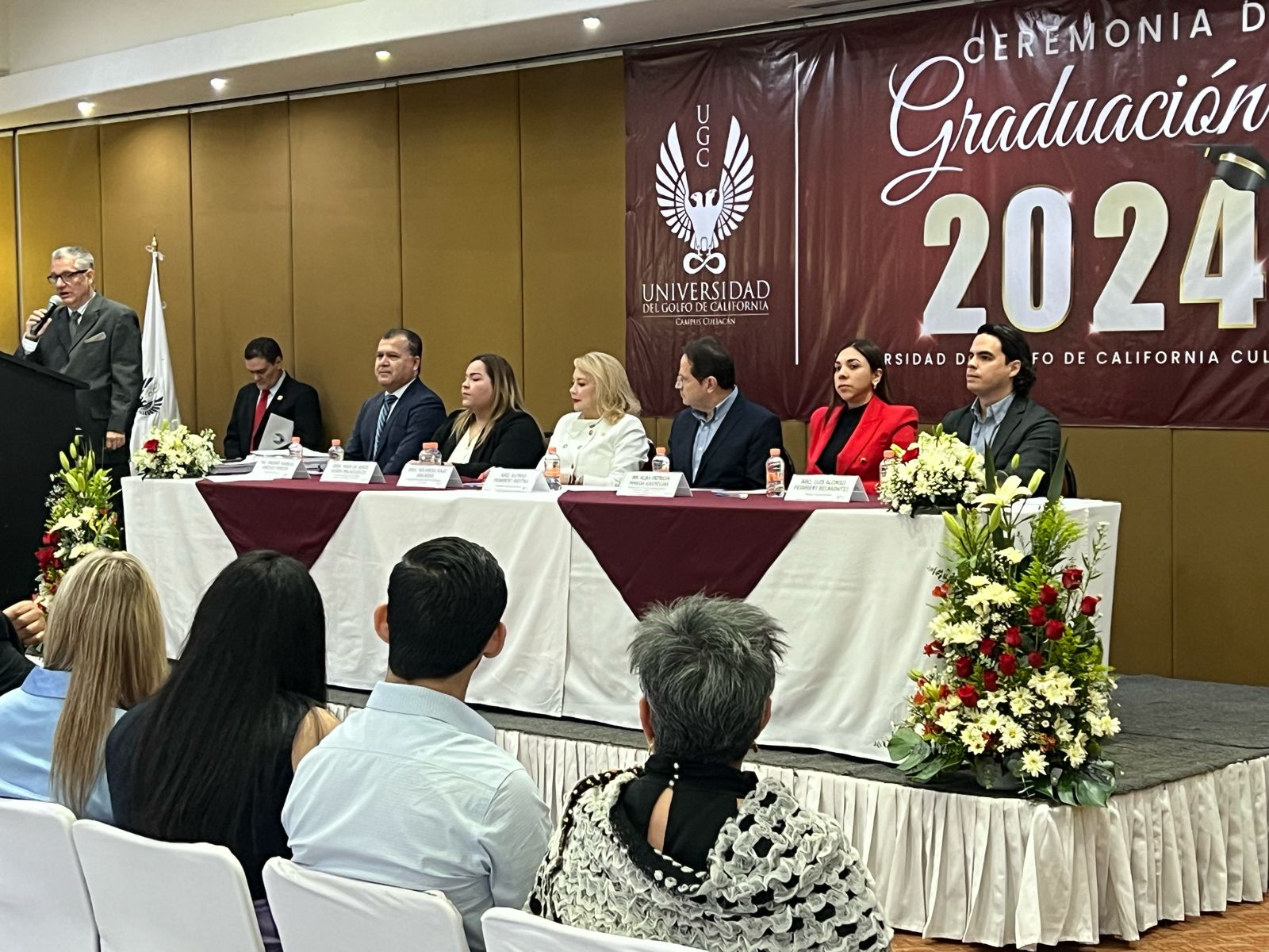 Se gradúan más cien alumnos de la Universidad del Golfo de California, campus Culiacán