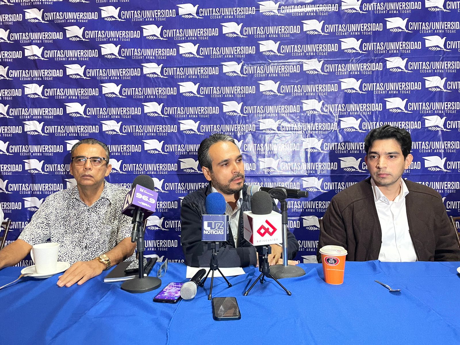 Proponen docentes iniciativas de reforma a la Ley Orgánica de la UAS