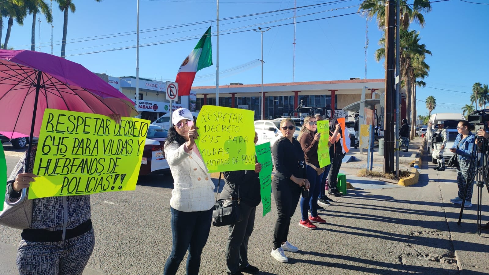 ‘Sí hay voluntad para atender a viudas de policías, dinero no’: Alcalde de Ahome