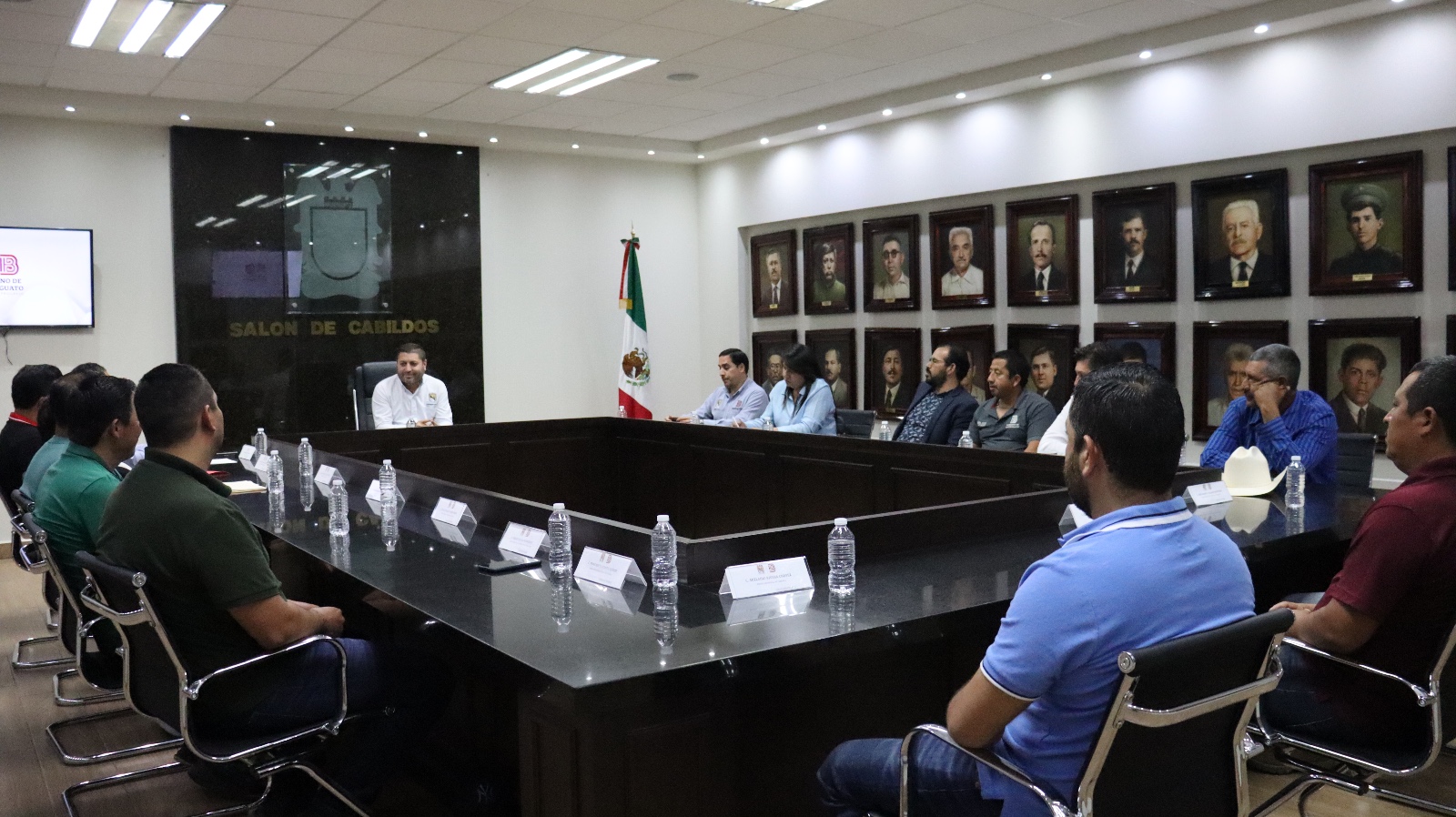 Se fortalecerán las 15 sindicaturas de Badiraguato; alcalde se reúne con síndicos