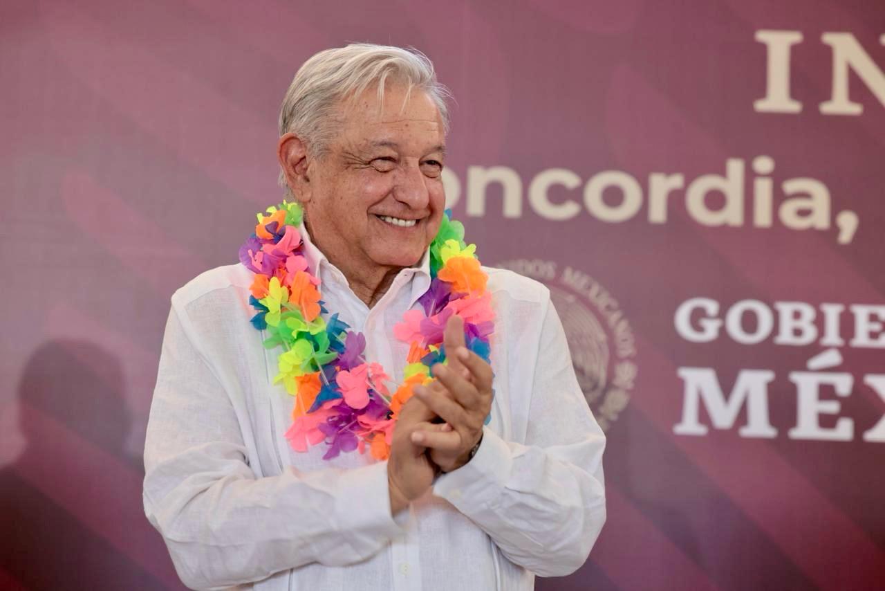 “Me van a seguir haciendo lo que el viento a Juárez”: AMLO envía mensaje a sus adversarios
