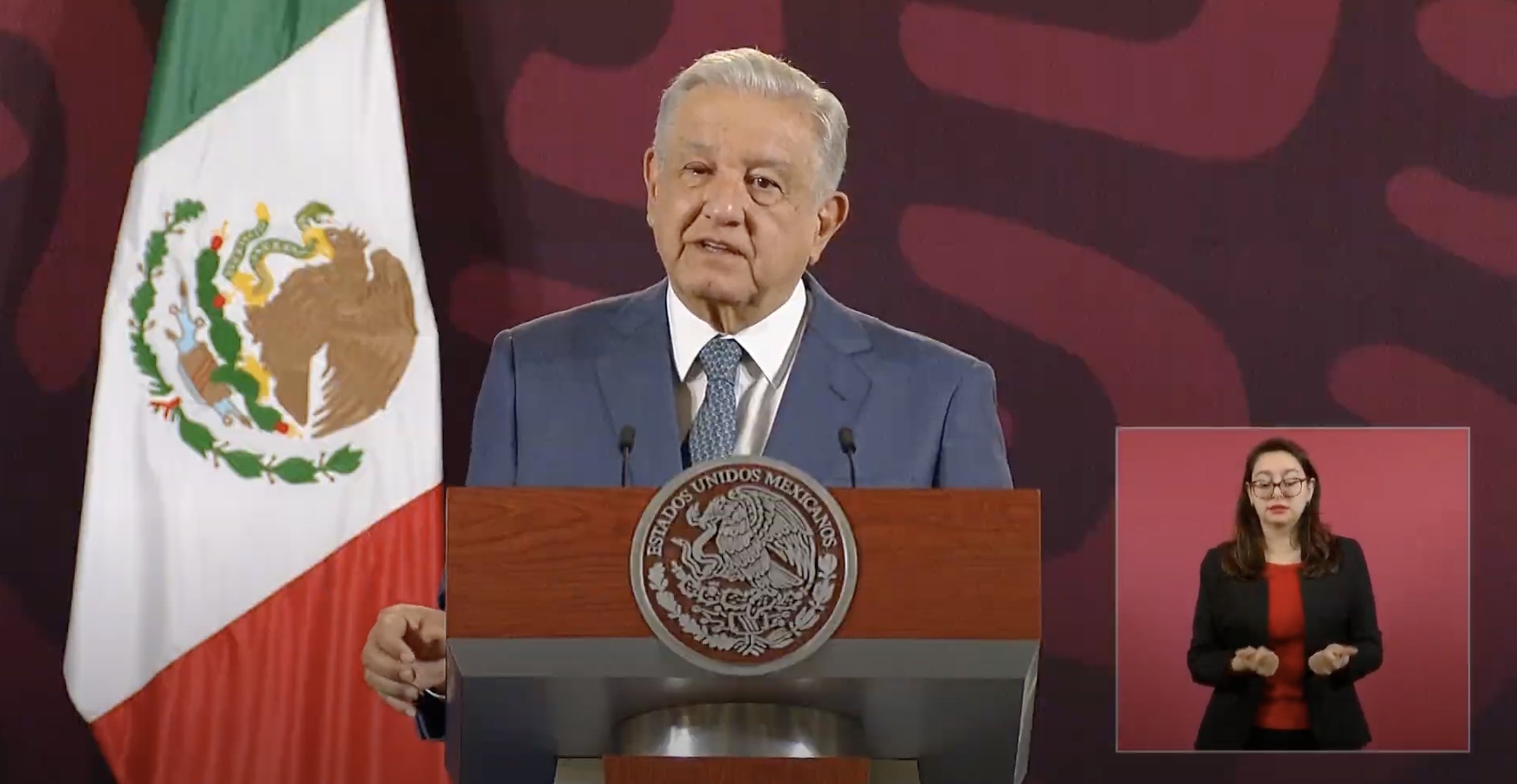 ‘Quién es quién en los bots’, propone AMLO para explicar cómo operan las campañas como la de ‘narcopresidente’