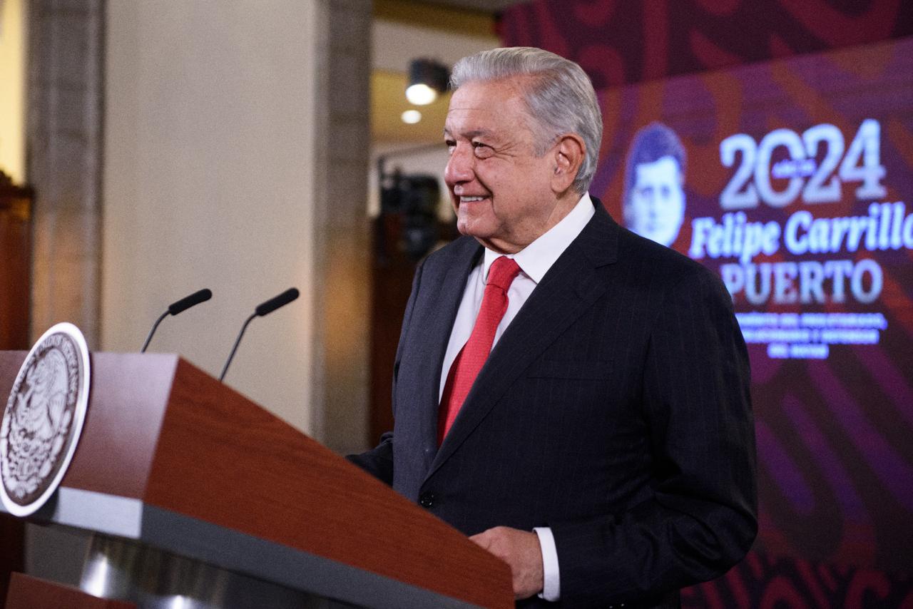 Mañanera | ¿Por qué López Obrador recordó la canción ‘Que no te haga bobo Jacobo’ de Molotov?