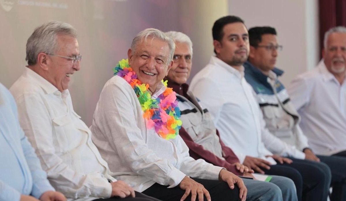 Quirino ayudó, pero Rubén es como…no, no es como, ¡es mi hermano!: AMLO en Sinaloa
