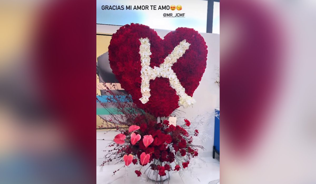 (VIDEO) ¡Se llama Karla! Ya salió la dueña del corazón gigante de rosas y orquídeas, viral en Culiacán