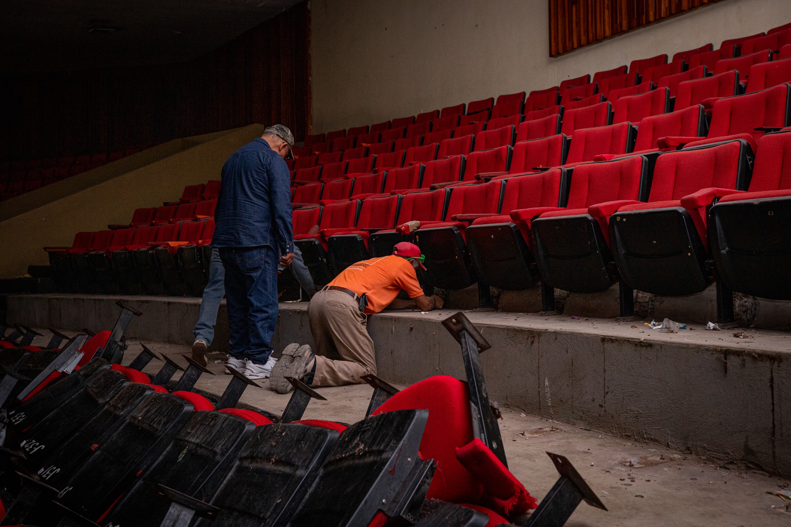 ¡Volverá a sus días de gloria! Inician trabajos previos a la remodelación del auditorio Héroes de Sinaloa