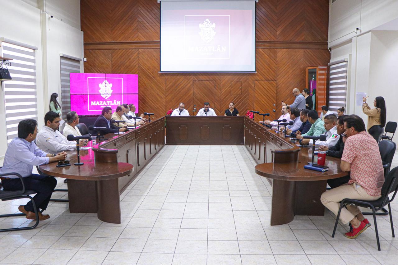 Capacitarán a funcionarios de Mazatlán para que no salgan ‘chamaqueados´en la veda electoral