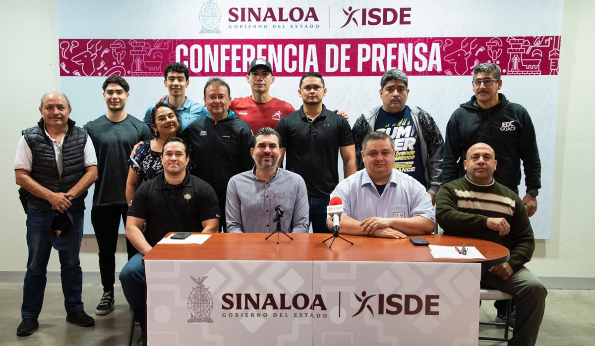 Capacitan a entrenadores de Gimnasia Artística Varonil en Culiacán