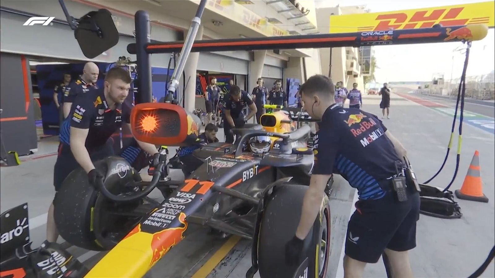 Con problemas en el RB20, ‘Checo’ Pérez finaliza tercero en la 2da prueba de pretemporada de la F1