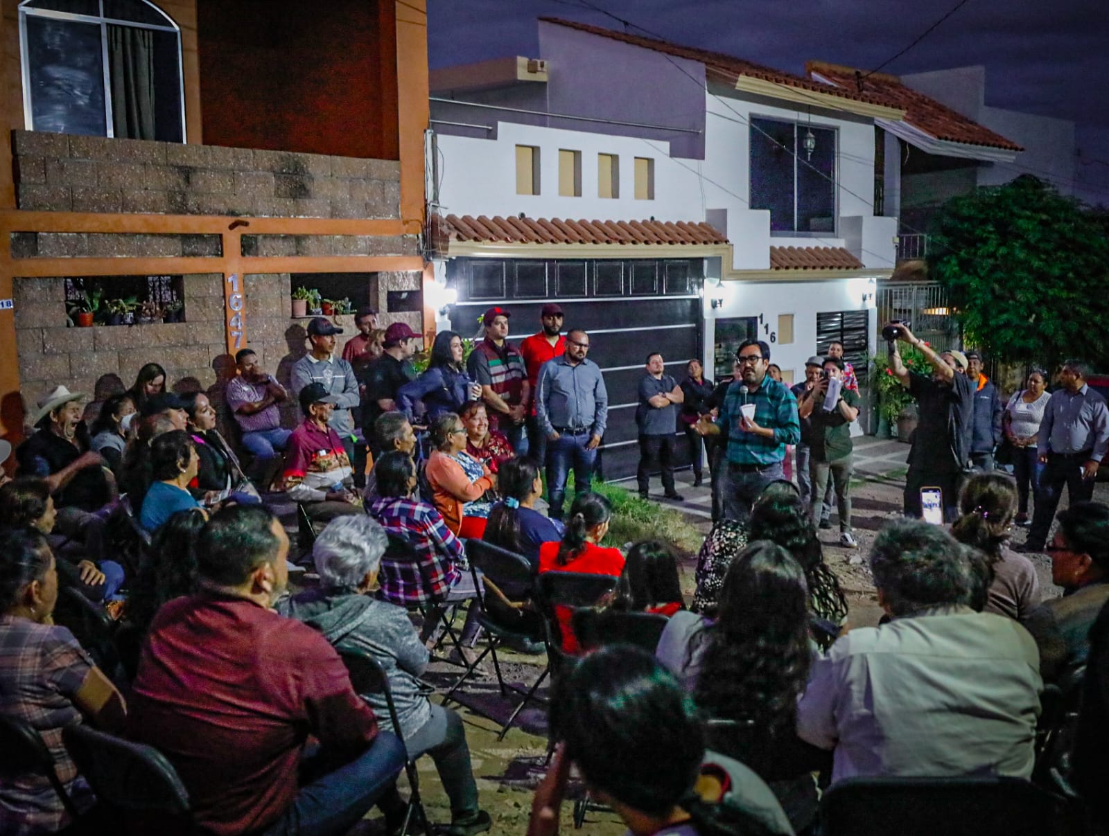 Gámez Mendívil celebra una jornada de Diálogos por el Bienestar en la colonia Lázaro Cárdenas