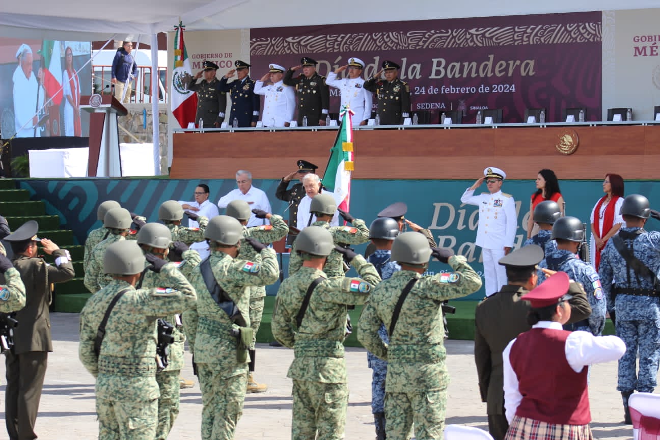 Por primera vez en Sinaloa, conmemoran el Día de la Bandera desde Mazatlán para todo México