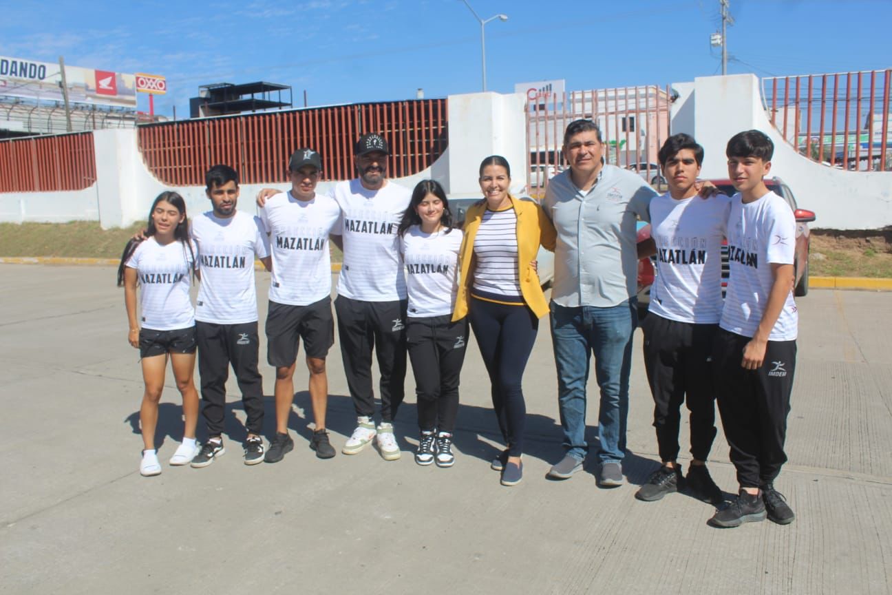 Parte la delegación de Mazatlán al Estatal de Ciclismo rumbo a los Nacionales Conade 2024