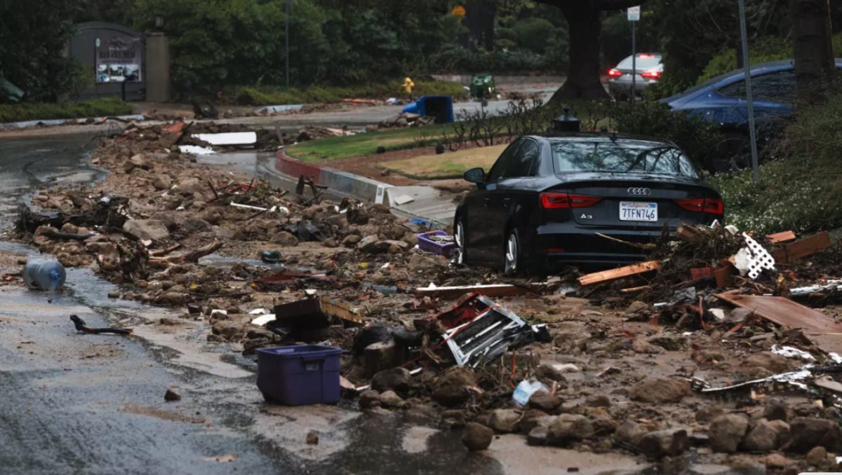 ¡Cuidado con el lodo! Cesan lluvias en San Diego, California, pero hay riesgo de deslaves