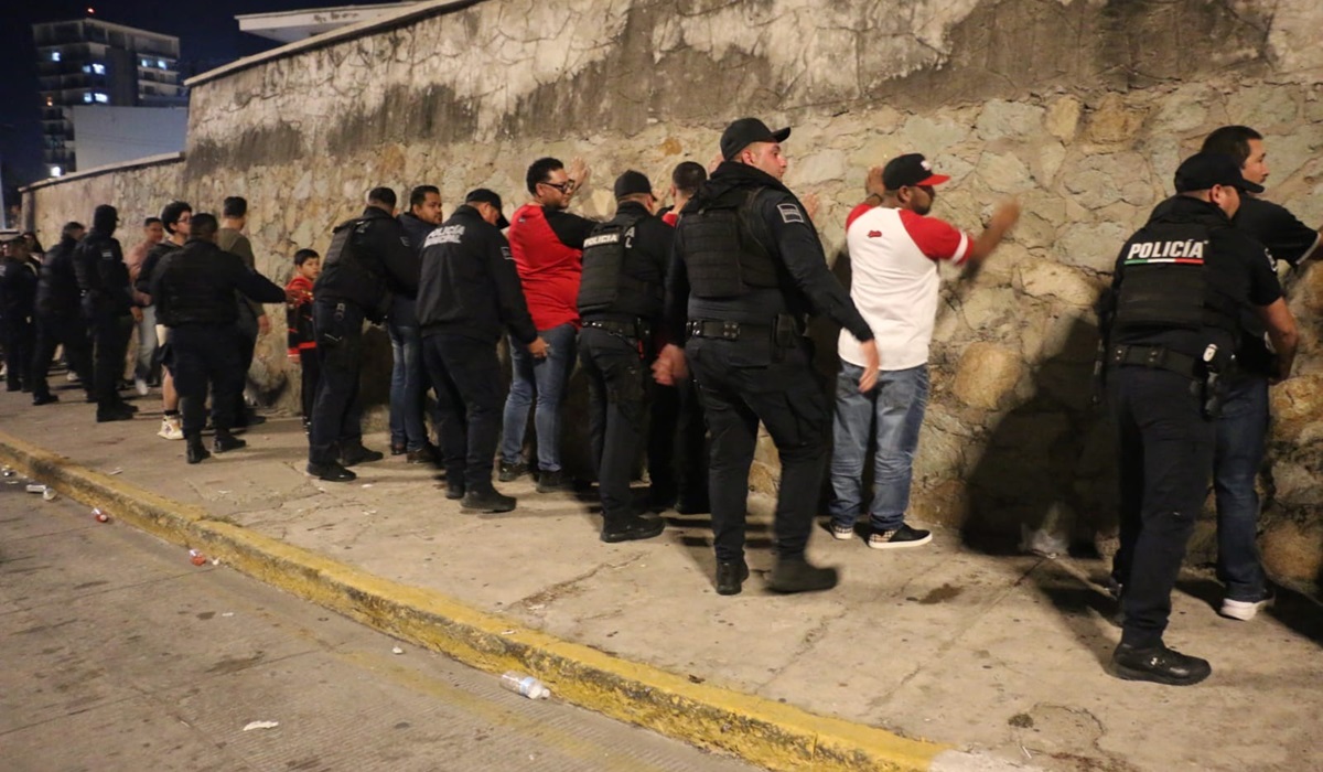 Segundo día del Carnaval de Mazatlán deja 16 detenidos