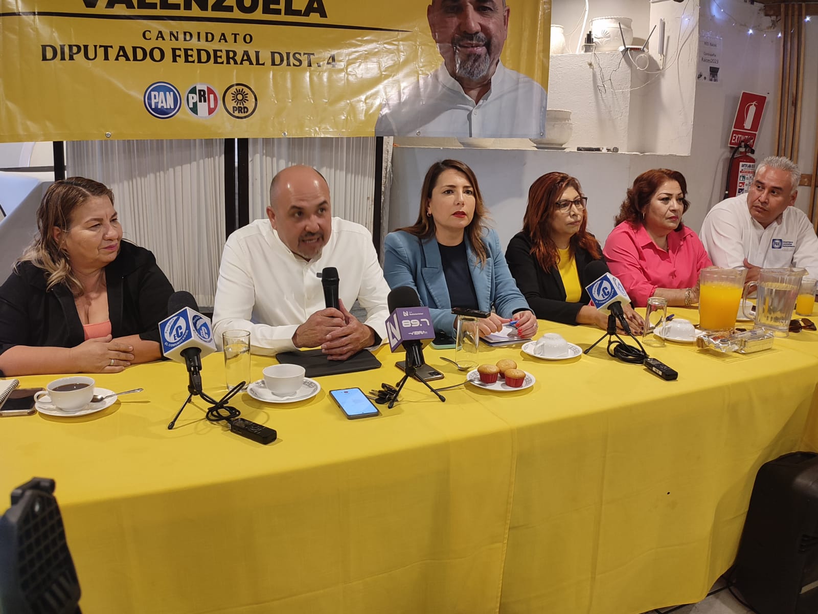 Arropado por el “Sol Azteca”: El doctor Humberto Valenzuela busca la diputación del 04 distrito