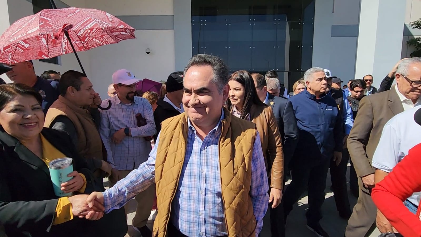 Difieren audiencia por compra irregular de material de plomería, construcción y eléctrico de la UAS