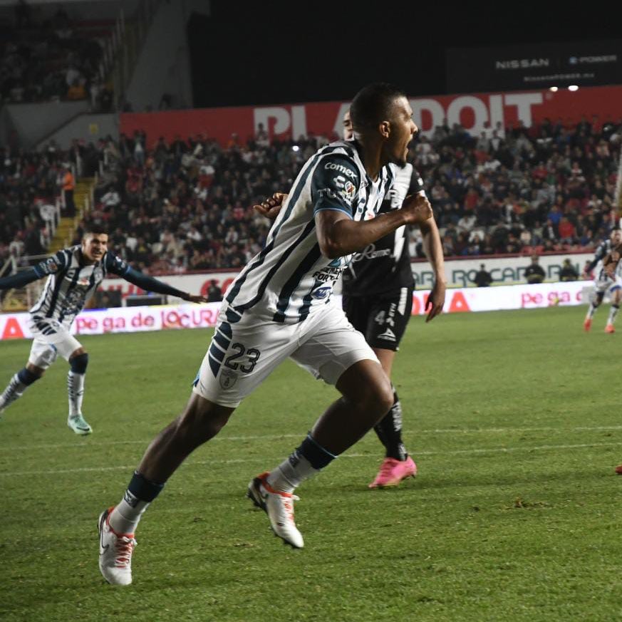 Necaxa sigue invicto al sumar otro empate frente al Pachuca