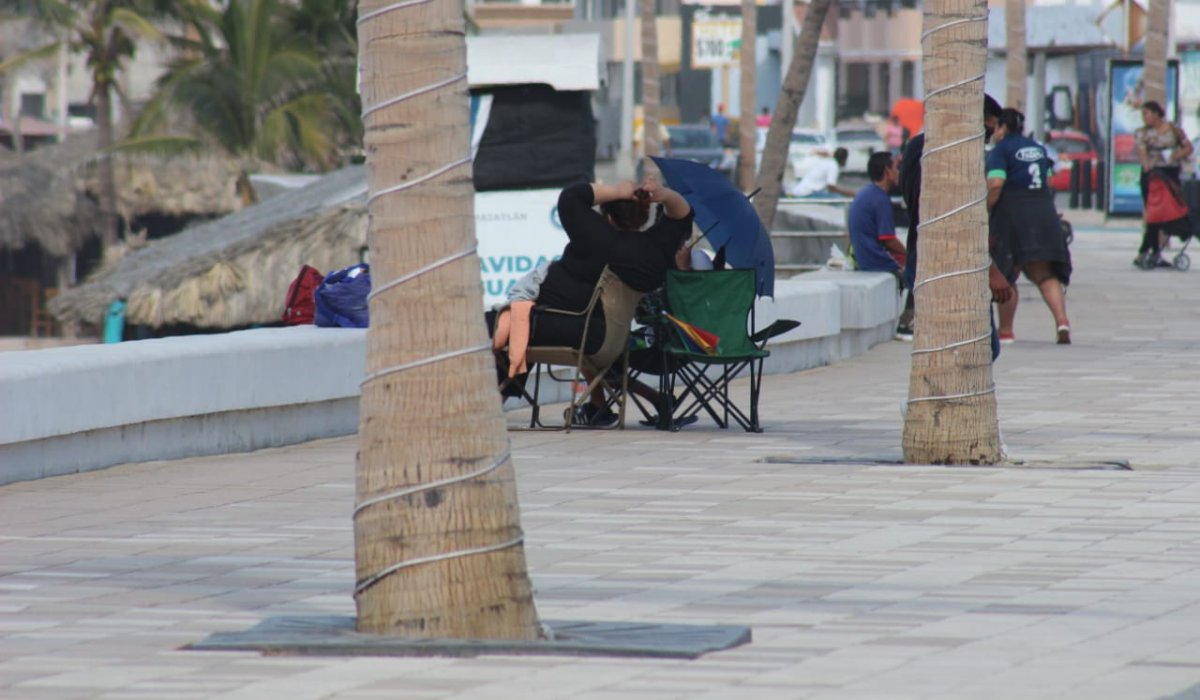 Serán retiradas las personas que aparten lugar en el malecón de Mazatlán para ver el desfile del Carnaval