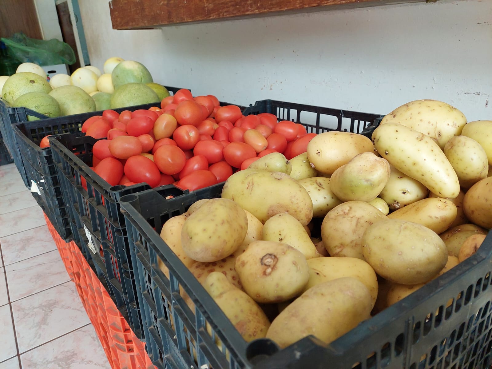 Altos costos de productos de la canasta básica mete en aprietos al Banco de Alimentos, en Guamúchil