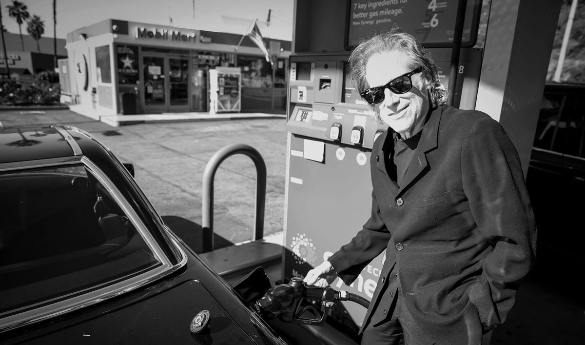 Se va un grande de la comedia… muere Richard Lewis
