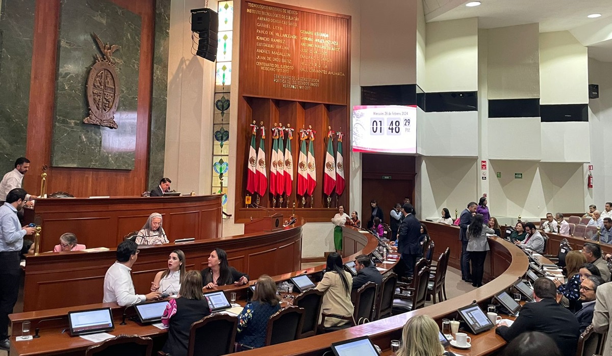 Reestructura Congreso su Mesa Directiva; tras salida de diputados propietarios que se fueron a campaña