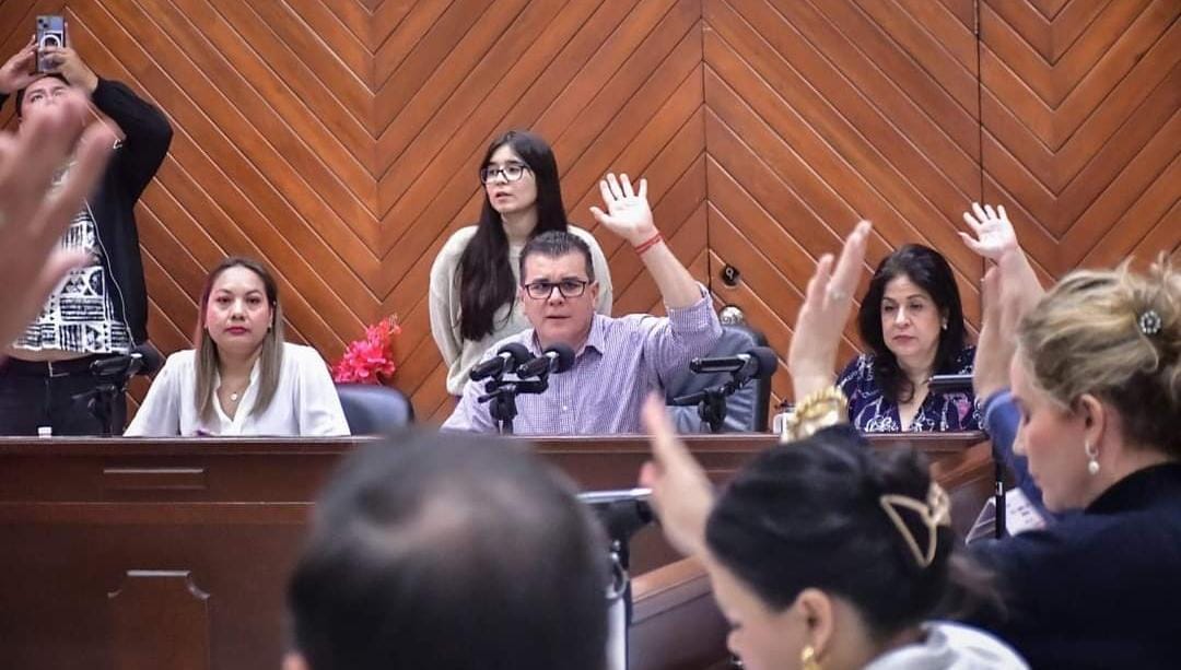 En sesión extraordinaria de Cabildo, aprueban seis puntos, entre ellos una donación de un terreno en Villa Unión