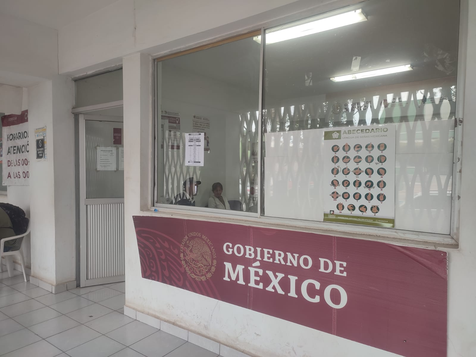 Nadie puede quitarte tu tarjeta Jóvenes Construyendo el Futuro; llaman a reportar y comprometen restitución