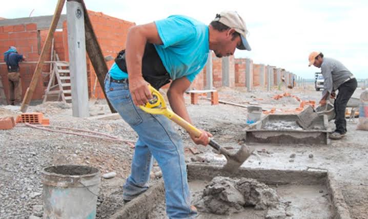 Faltan trabajadores para la construcción, anuncia presidente de la Canaco Francis Cázares