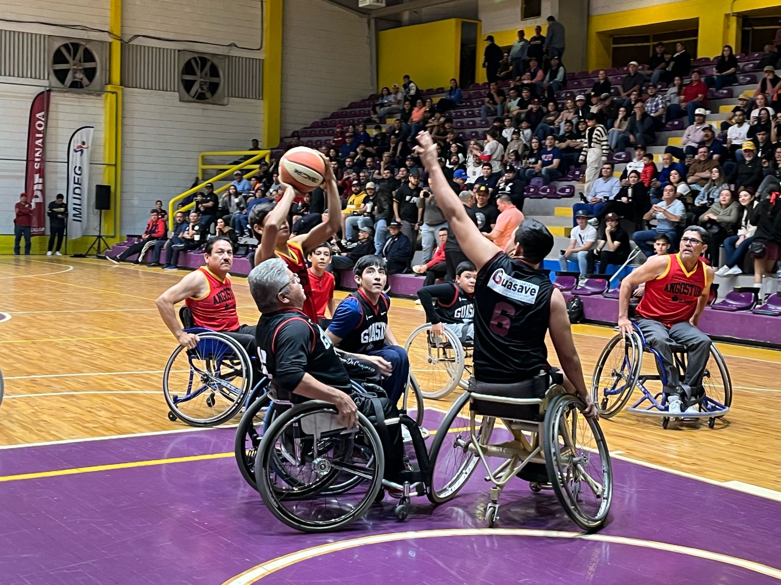 ¡Vibra el Estrada Medina por la inclusión! Inaugura Eneyda Rocha la copa de Basquetbol DIF Sinaloa