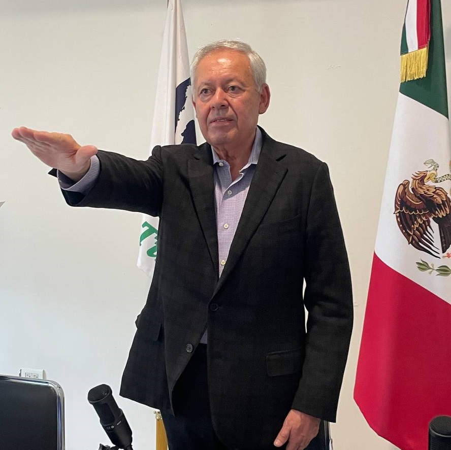 Asume de nuevo Víctor Antonio Corrales la presidencia estatal del Partido Sinaloense